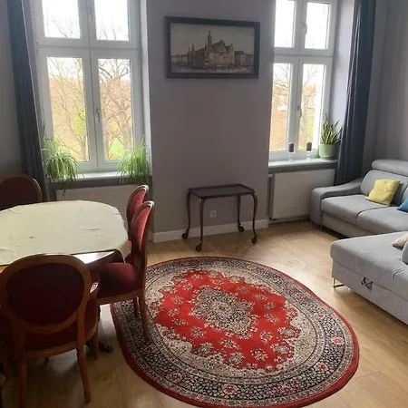 3 Bedroom Lux Center Apartman